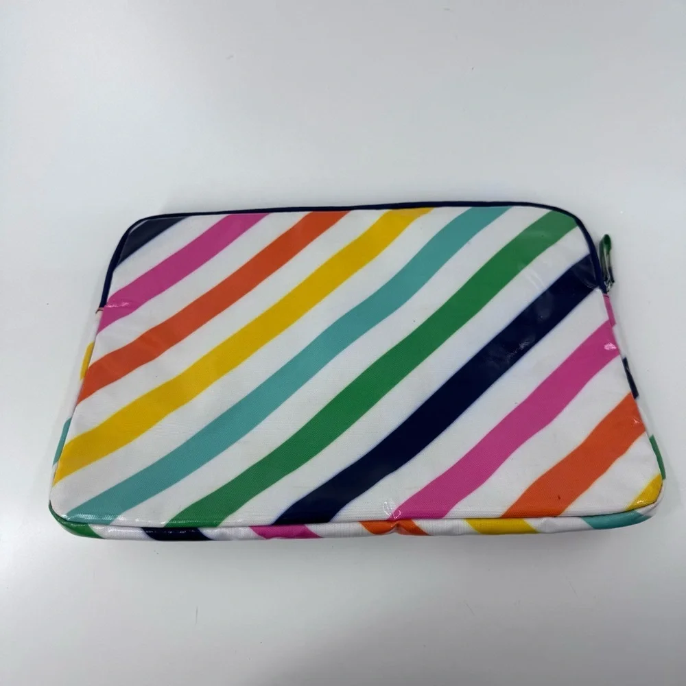 Red‎ and Pink Tablet Sleeve with Zipper Closure